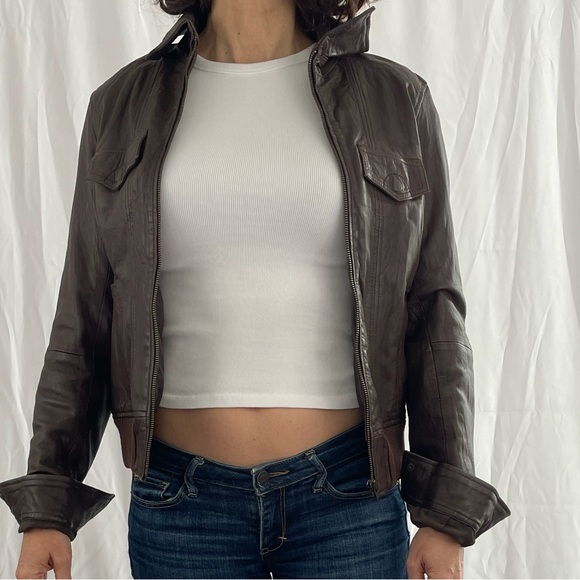 Leather jacket - Picture 2 of 5